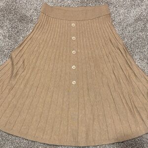Elegant Tan Pleated Skirt